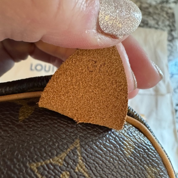 Louis Vuitton Brown Monogram Speedy 30 - Picture 5 of 15